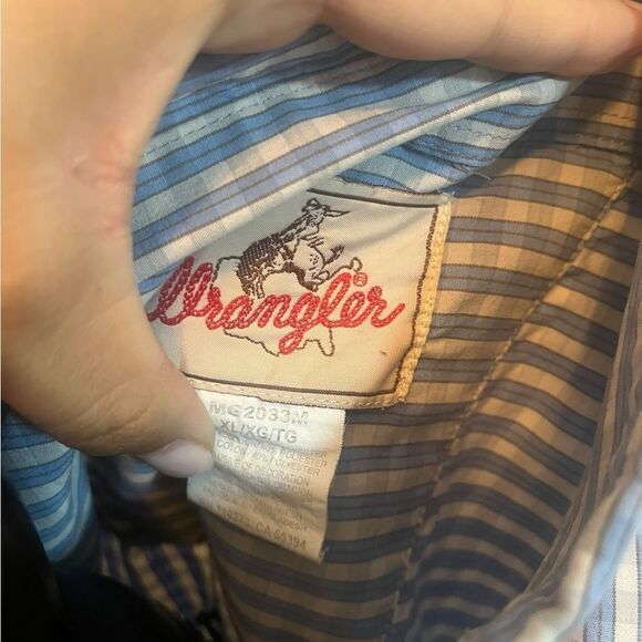 WRANGLER MENS XL LIGHT BLUE & WHITE CHECKERED LONG SLEEVE BUTTON UP SHIRT - Picture 11 of 11